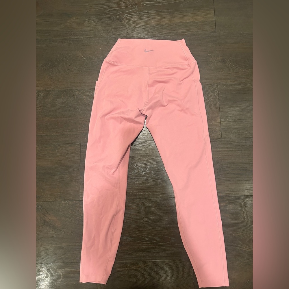 LIKE NEW. Nike Dri-FIT Pink Activewear